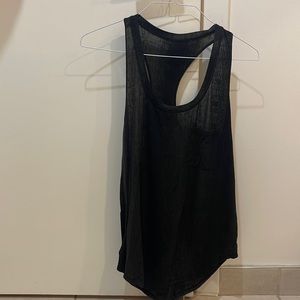 Lululemon workout top